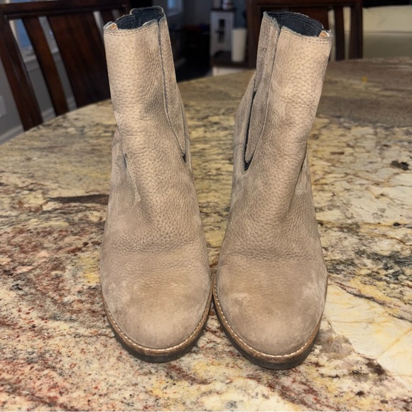 Lucky Brand Booties sz 6.5 - Picture 6 of 10
